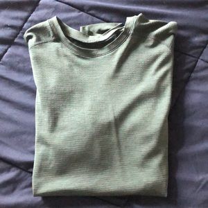 Men’s Lululemon MVT T-shirt